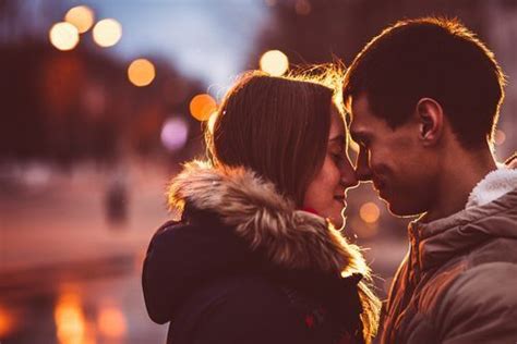 キス し たく なる 彼女|理想の回数や誘い方は？今どきカップルの《キス事情》を徹底解 .